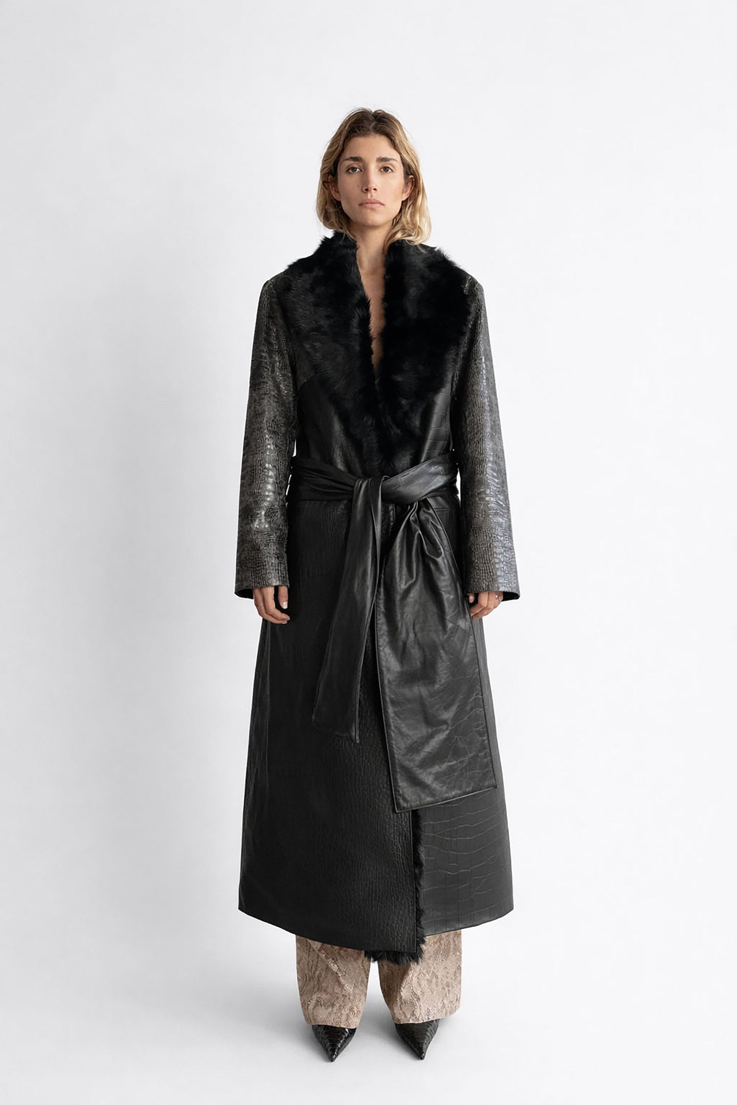Vesper Coat